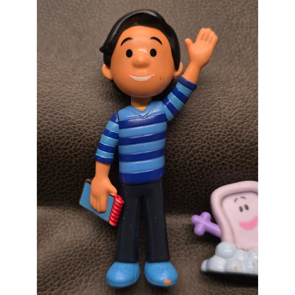 Blues Clues and You Figure Set Josh Blue Slippery Soap Shovel 4 Piece Lot - Picture 4 of 7
